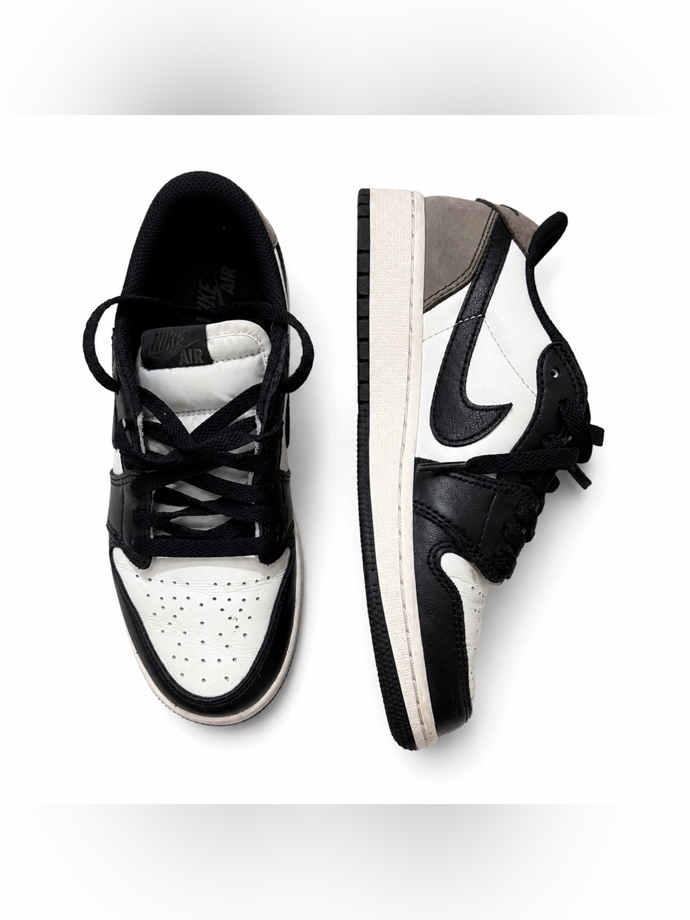 Jordan Air Jordan 1 Low GS — White / Black / Mocha Size 4.5 // 6 Women
